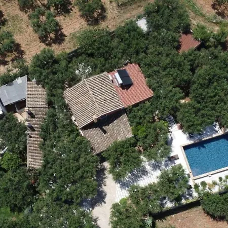 Casale Domenica Villa Castelluzzo